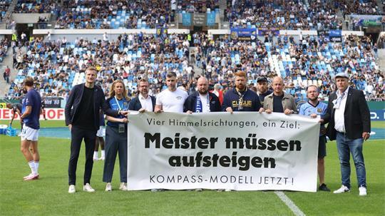 Der Deutsche Fußball-Bund favorisiert das sogenannte Kompass-Modell, mit dem eine Regionalliga-Reform bewältigt werden soll. (Archivbild)