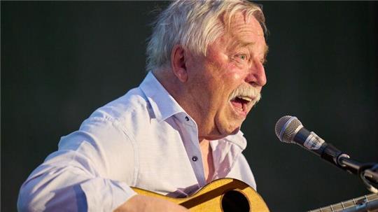 Der Dichter und Liedermacher Wolf Biermann bei einem Auftritt.