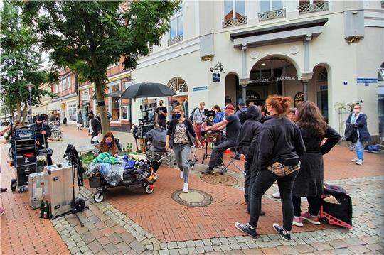 Der Drehort Große Schmiedestraße findet sich ab heute im ZDF-Mehrteiler wieder. Foto: Stade Marketing