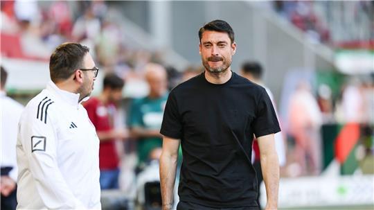 Der Druck auf Albert Riera wächst weiter.