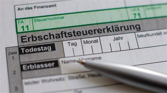 Der Durchschnitt der Reinnachlässe im nördlichsten Bundesland lag 2025 bei rund 626.000 Euro. (Symbolbild)
