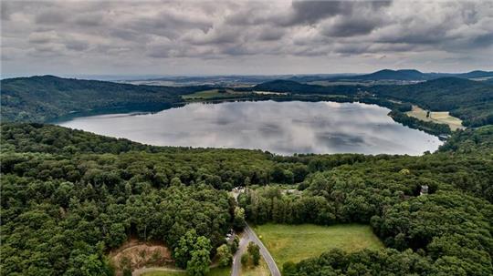 Der Eifel-Vulkanismus ist noch aktiv.