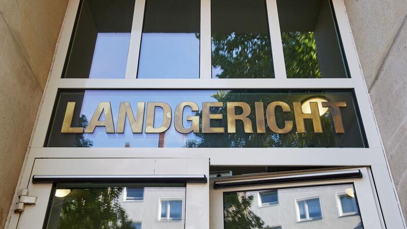 Der Eingangsbereich des Landgerichts in Dortmund.