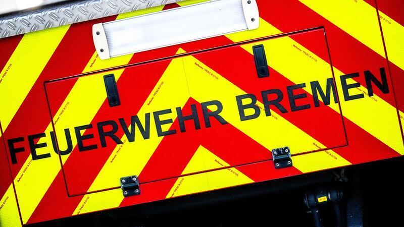 Explosionsgefahr in Bremen – Gas-Flasche muss ausbrennen Der Einsatz in der Bremer Neustadt kann Stunden dauern. (Archivfoto)
