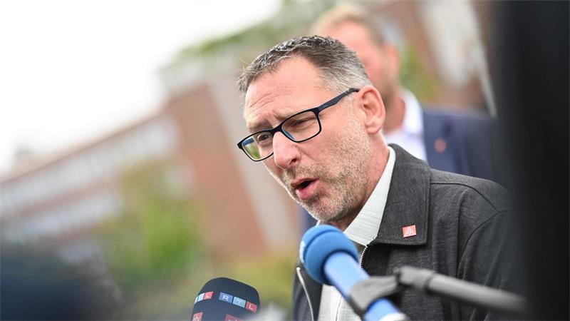 Der Emder VW-Betriebsratschef Manfred Wulff sieht eine Zukunft für den Standort. 
