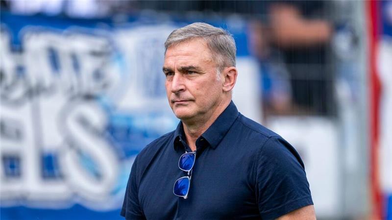 Kuntz stärkt Trainer Baumgart in HSV-Krise Der Europameister von 1996 arbeitet seit diesem Jahr in Hamburg.