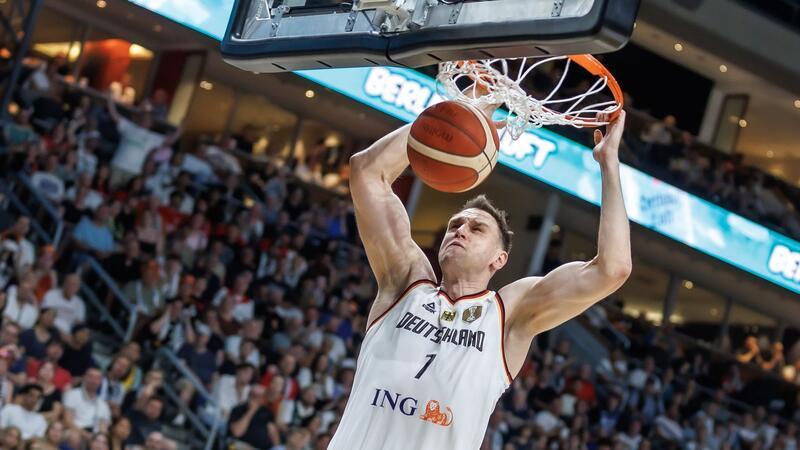 Bayern-Basketballer holen Weltmeister Voigtmann Der FC Bayern Basketball hat Johannes Voigtmann verpflichtet.