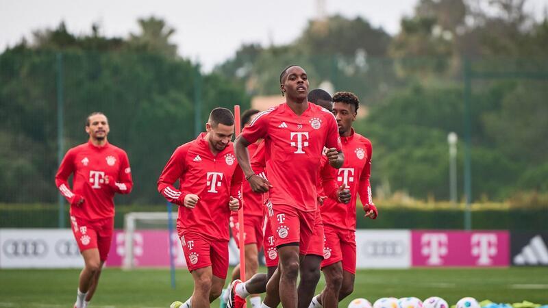 Der FC Bayern arbeitet an der Algarve an einer erfolgreichen Rückrunde.