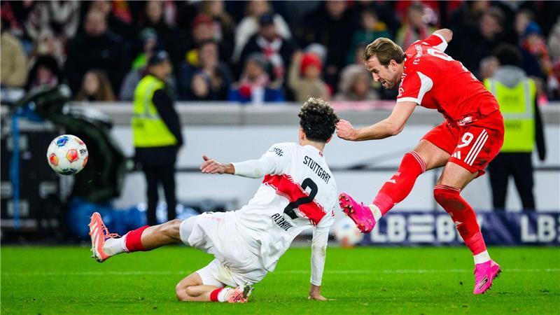 Der FC Bayern mit Torjäger Harry Kane trifft am 19. April wieder auf den VfB Stuttgart. (Archivbild) 