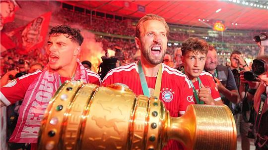 Der FC Bayern will den Weg mit Harry Kane fortsetzen.