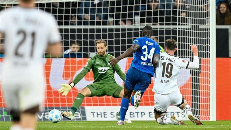 St. Pauli fühlt sich nach Sieg bereit für die Bayern Der FC St. Pauli hat das Bundesligaspiel bei der TSG Hoffenheim mit 2:0 gewonnen.