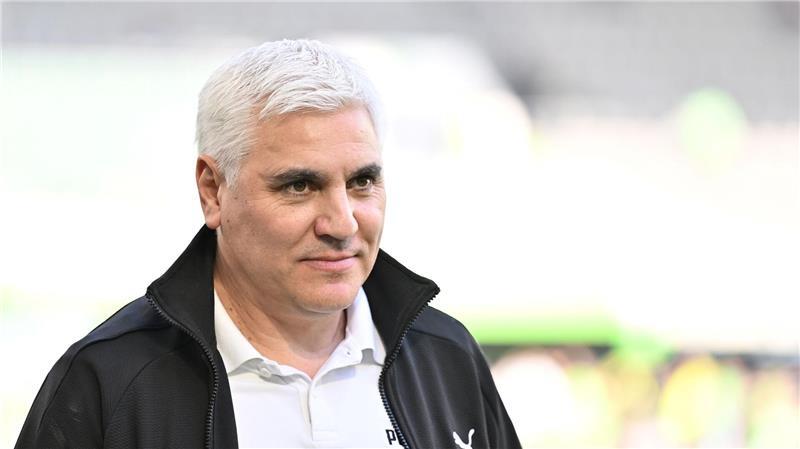 St.-Pauli-Sportchef Bornemann: „Richtiger Härtetest gleich zum Auftakt“ Der FC St. Pauli vor dem Saisonstart: Sportchef Andreas Bornemann.
