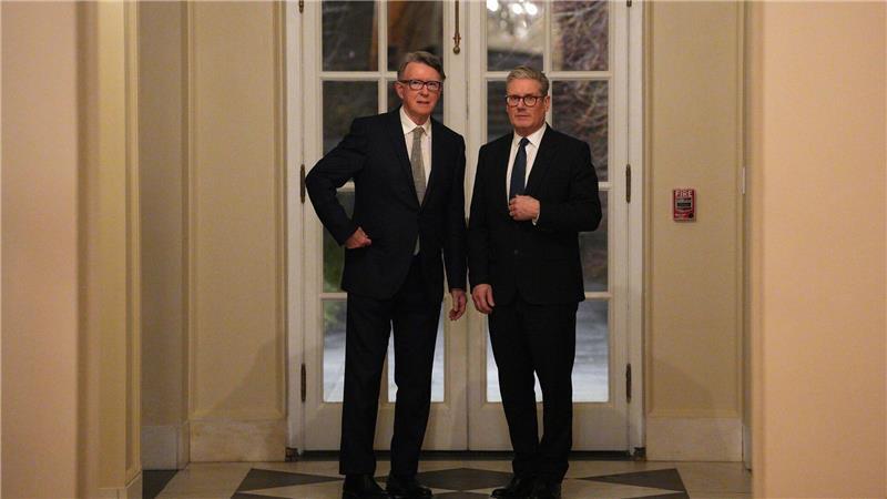 Starmers Rücktritt: Daran ist der Premier gescheitert Der Fall Peter Mandelson belastete Starmer (r.) schwer. (Archivbild)