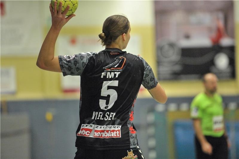 Der Fall bei den Handball-Luchsen Buchholz 08-Rosengarten sorgte bundesweit für Schlagzeilen . Spielerinnen erhalten auch über soziale Netzwerke sogenannte „Dickpics“. Foto: Jürgens