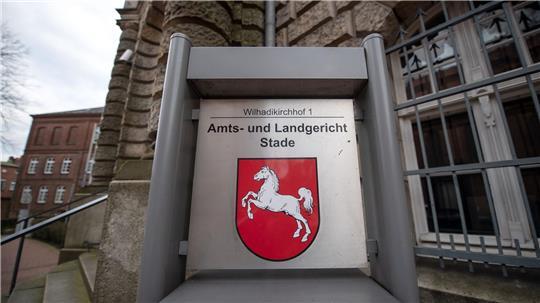 Der Familienvater wird voraussichtlich vor dem Landgericht Stade angeklagt. (Symbolbild)
