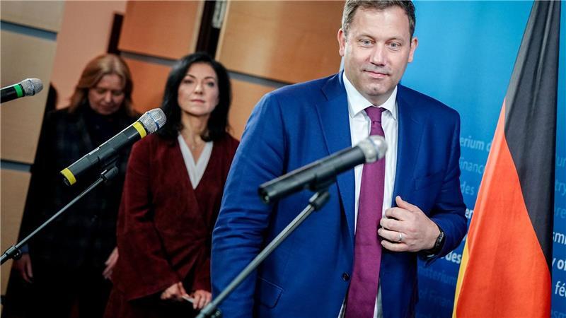 Der Finanzminister und die Wirtschaftsministerin ziehen an einem Strang.