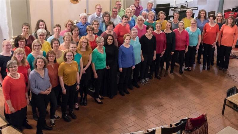 Der Fisherman's Friends Chor verabschiedet sich mit einem Foto aus dem Jahr 2019.