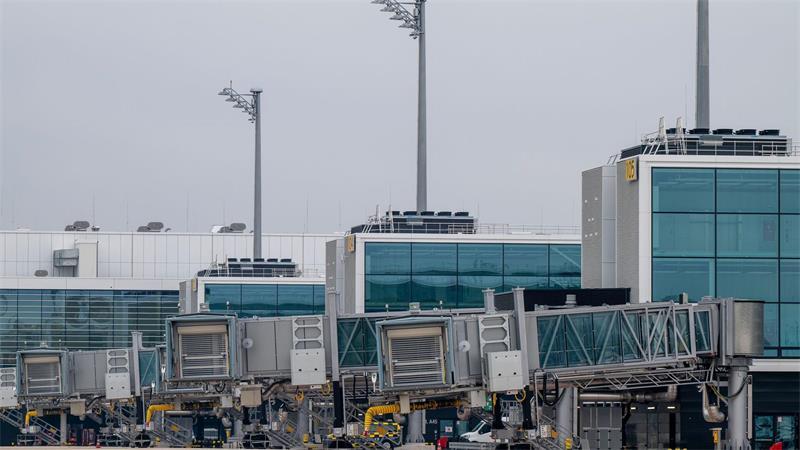 Untersuchungen zu defekter Maschine am Münchner Flughafen Der Flugverkehr am Flughafen München läuft wieder normal. (Archivbild)