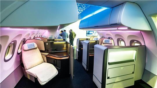Der Flugzeughersteller Airbus präsentiert eine Kabine. (Archivbild)