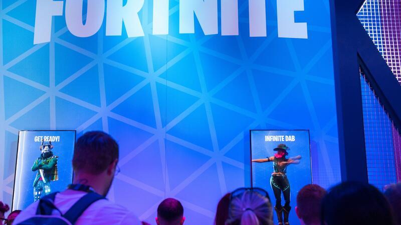 „Fortnite“ wieder zurück auf iPhones in der EU Der „Fortnite“-Entwickler Epic Games verletzte absichtlich die App-Store-Regeln und wurde dafür von Apple verbannt. (Archivbild)