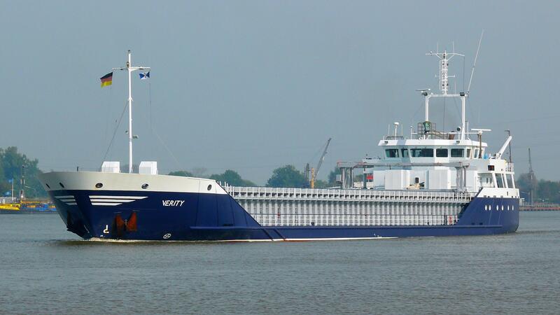 Suche nach vier Schiffbrüchigen in der Nordsee geht weiter Der Frachter „Verity“ ist bei der Havarie vermutlich gesunken (Archivbild von 2014).