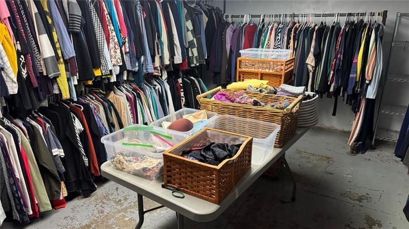 Wie sich Chicago gegen Trumps Abschiebepolitik stemmt Der „Free Store“ ist nicht nur eine materielle Stütze, sondern ein Ort der Begegnung.