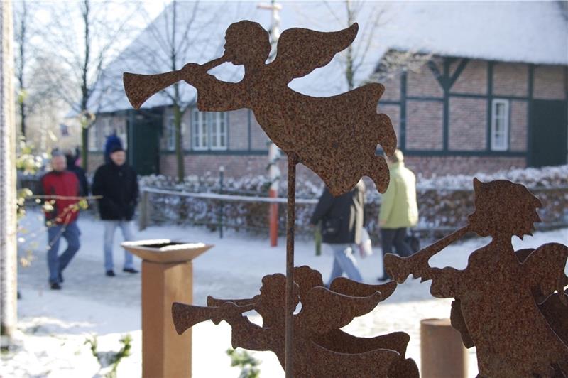 Weihnachtszauber im Freilichtmuseum am Kiekeberg Der Freilichtmuseum am Kiekeberg bei Winterwetter. Foto: FLMK