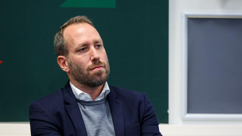 Ströll über Rufe nach Neuabstimmung: Warum erst jetzt? Der Geschäftsführer des Fußball-Bundesligisten FC Augsburg: Michael Ströll.