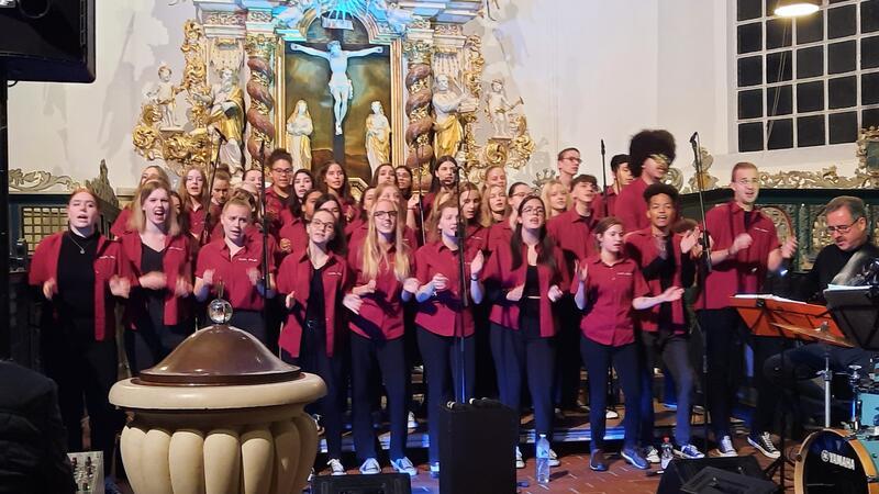 Der Gospelchor Gospeltrain aus Hamburg kommt am 17. Februar 2024 wieder in die Matthias-Kirche in Jork.