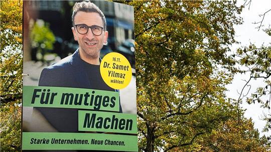 Der Grünen Oberbürgermeisterkandidat von Kiel, Samet Yilmaz, weist alle Vorwürfe zurück, er könnte türkischen Nationalismus oder rechtsextreme Gruppen unterstützen.