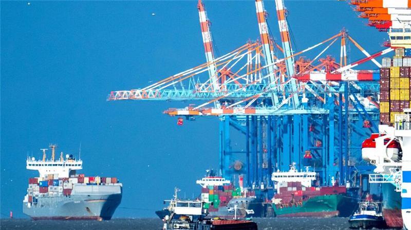 Was die Parteien laut Wahlprogrammen mit den Häfen vorhaben Der Hamburger Hafen ist der wichtigste Deutschlands. (Archivbild)