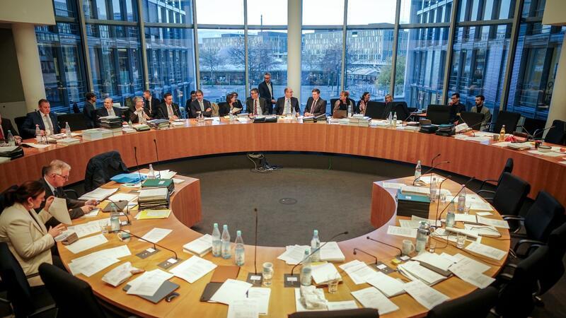 Der Haushaltsausschuss des Bundestags hat den Etat für 2024 beschlossen.