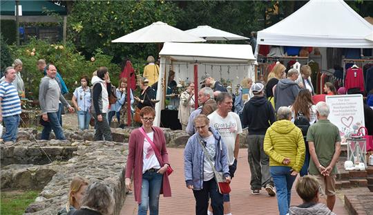 Der Herbstzauber in Harsefeld war gut besucht. Fotos: Felsch