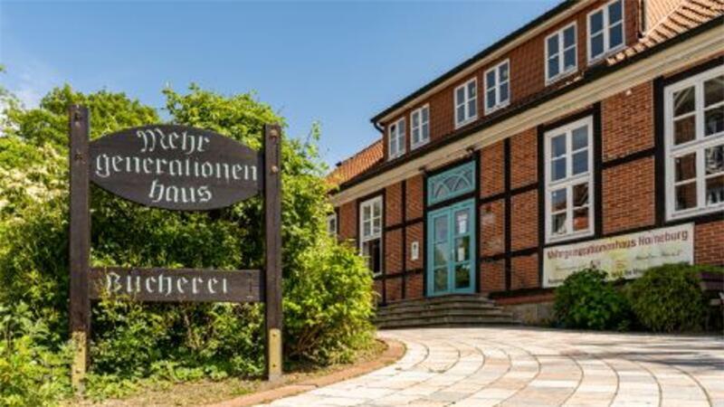 Horneburg: Burgmannshof zeigt fünf Jahre aus dem Leben eines Paares Der Horneburger Burgmannshof.