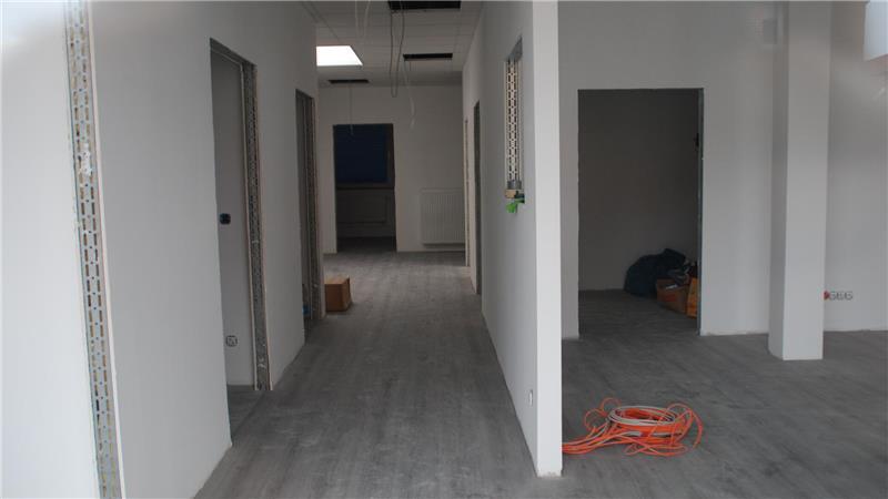 Der Innenausbau für die Behandlungszimmer in Apensen läuft jetzt auf Hochtouren