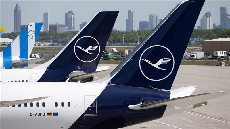 Der Iran-Krieg und Streiks bei der Lufthansa trüben die Aussichten für den Frankfurter Flughafen. (Archivbild)