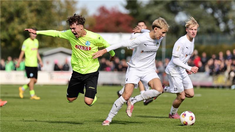 Der JFV A/O/B/H/H ist seit Jahren das Aushängeschild in der Region. Die U19, hier gegen die Stuttgarter Kickers, spielte in diesem Jahr zwei Runden im DFB-Pokal.