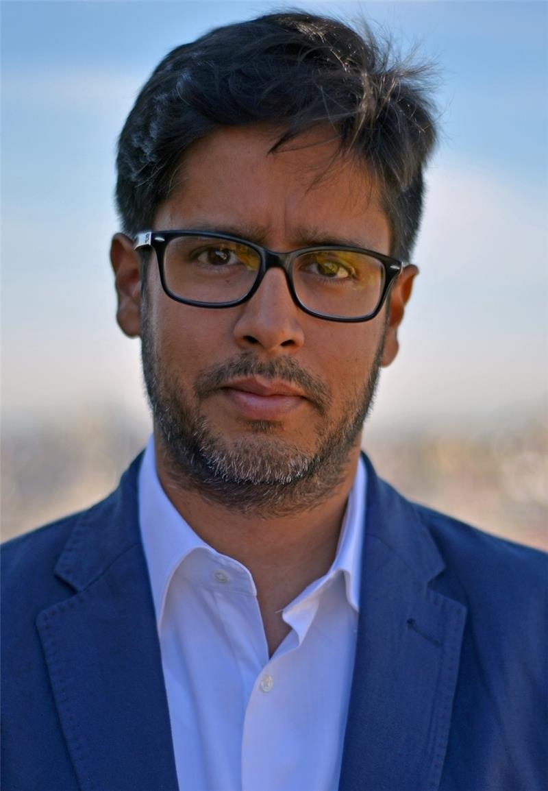 Der Journalist Hasnain Kazim referiert in der Seminarturnhalle.