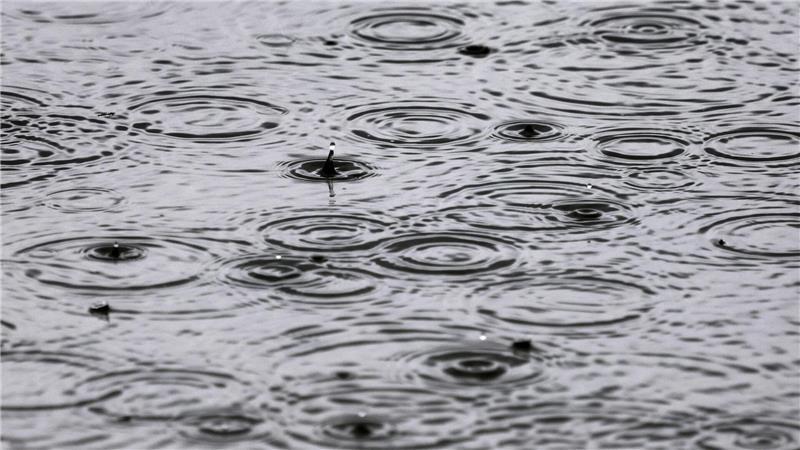 Der Juli endet im Dauerregen Der Juli endet vielerorts in Deutschland im Dauerregen. (Archivbild)