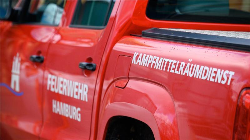 Der Kampfmittelräumdienst ist nahe der A7 in Hamburg-Marmstorf im Einsatz. (Symbolfoto)