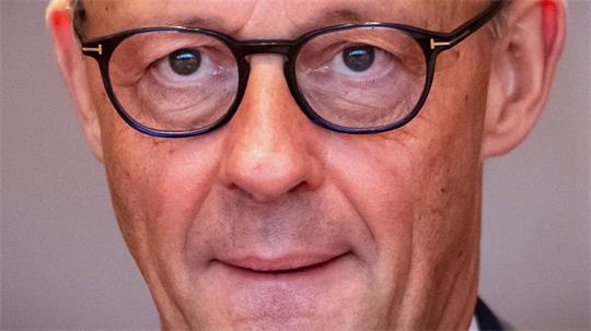 Der Kanzler kann erstmal aufatmen - aber die Lage kann sich auch wieder ändern.