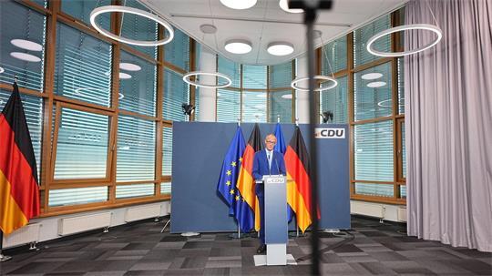 Der Kanzler spricht von einem „Desaster“ - aber er will kämpfen.