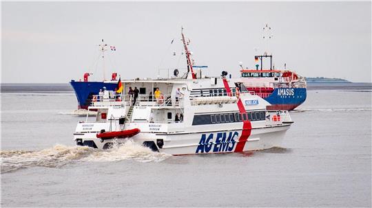 Der Katamaran "Nordlicht" der Reederei Cassen Eils startet normalerweise Montag und Dienstag von der Seebäderkaje nach Helgoland. Foto: Scheschonka