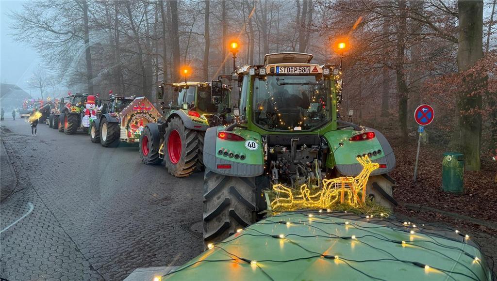 Der Korso setzt sich in Bewegung.
