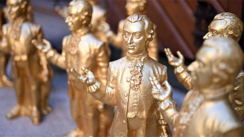 Frust bei deutschem Künstler: 210 Mini-Mozarts gestohlen Der Künstler geht von organisiertem Diebstahl aus. (Archivbild)
