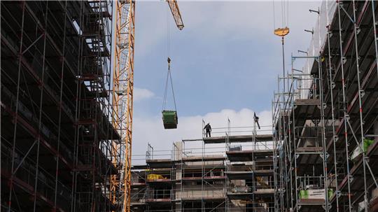 Der Landesverband Nord des Bundesverbands Freier Immobilien- und Wohnungsunternehmen sieht beim Wohnungsbau nach Jahren der Krise wieder Licht am Ende des Tunnels.