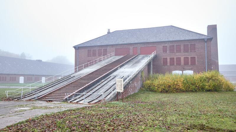 Der Leiter der KZ-Gedenkstätte Neuengamme beschäftigt sich mit der Frage, wie diese besser geschützt werden kann. (Symbolfoto)