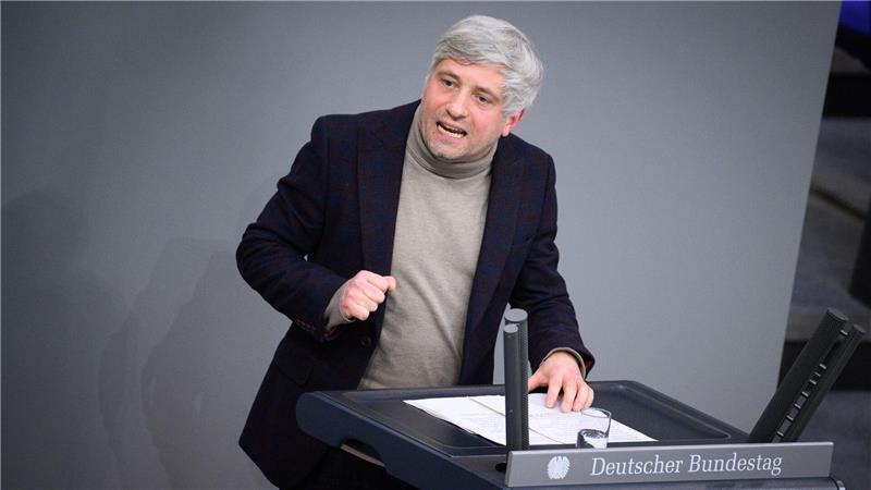 Der Linken-Politiker David Schliesing sieht Verbote skeptisch. (Archivbild)