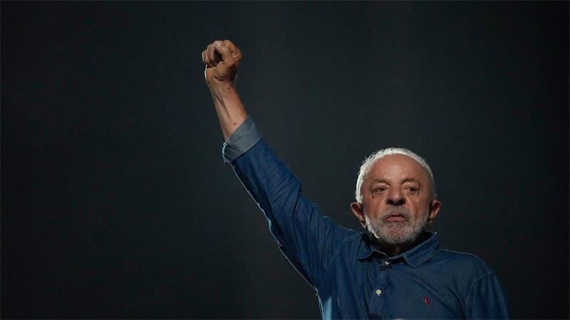 Der Linkspolitiker Lula wurde zum Sieger der Präsidentenwahl erklärt.