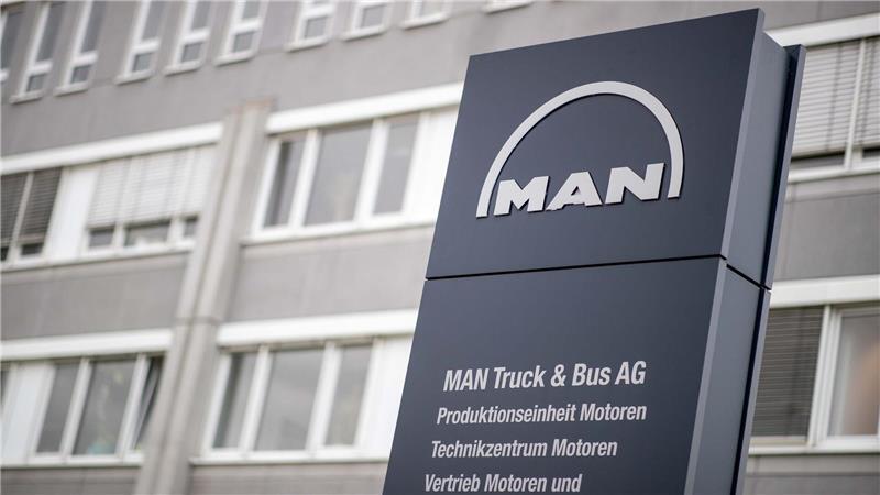 Milliardenbestellung: Bahn ordert mehrere Tausend Busse Der Lkw- und Bushersteller MAN meldet einen riesigen Auftrag der Bahn.